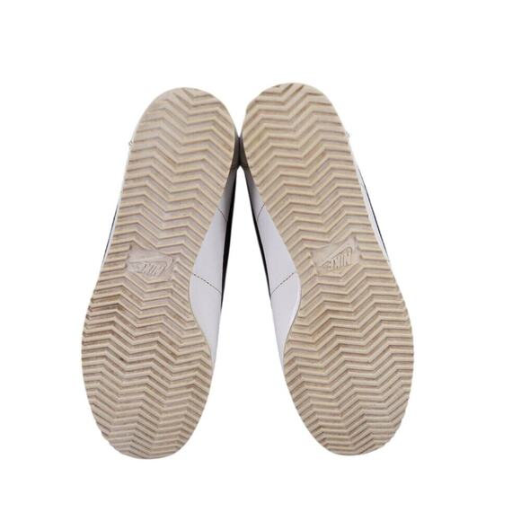 Nike Shoes Womens 7 Sneakers Classic Cortez Lifestyle White Black Leather Retro - Picture 10 of 13